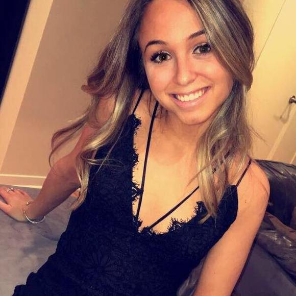 Meet your Posher, Renee - Picture 1 of 1